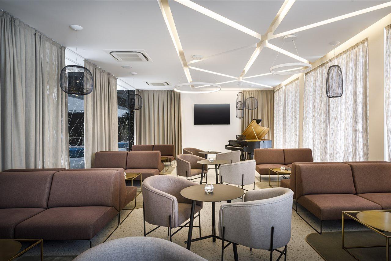 Valamar Carolina Hotel & Villas Kampor Ngoại thất bức ảnh