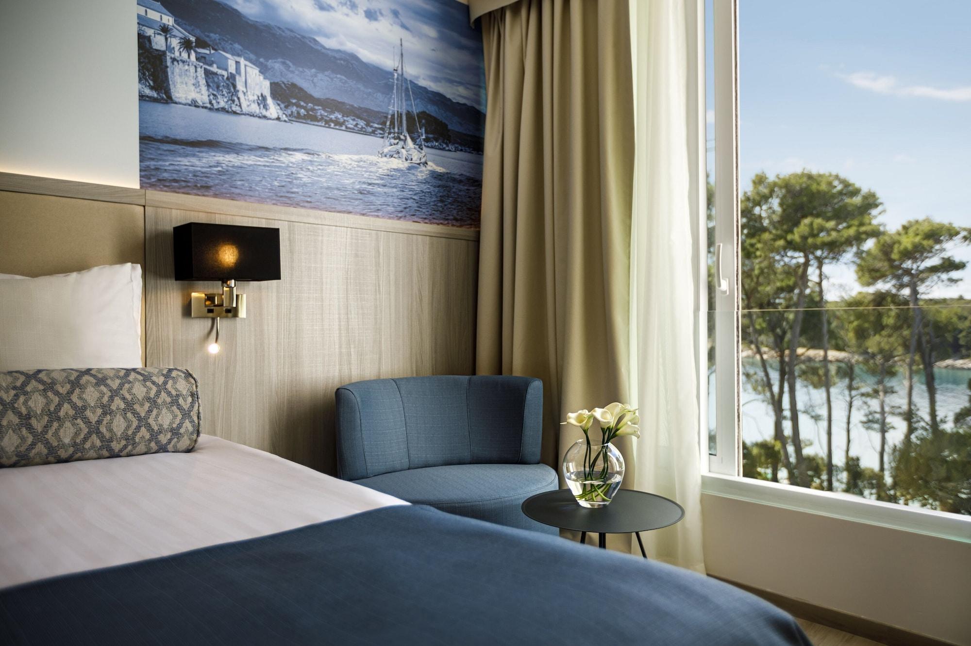 Valamar Carolina Hotel & Villas Kampor Ngoại thất bức ảnh