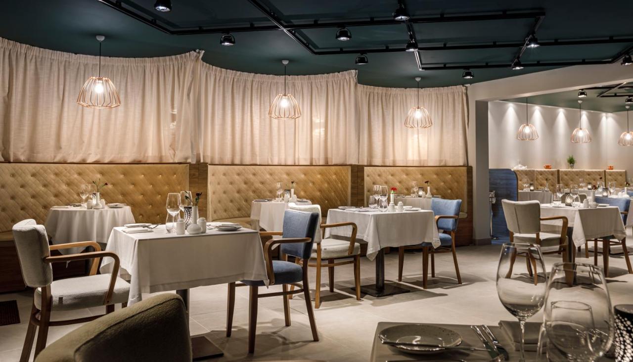 Valamar Carolina Hotel & Villas Kampor Ngoại thất bức ảnh