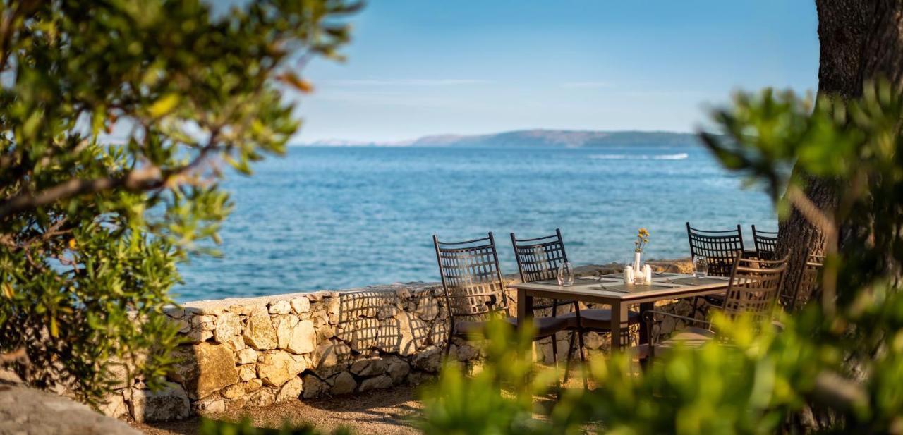 Valamar Carolina Hotel & Villas Kampor Ngoại thất bức ảnh